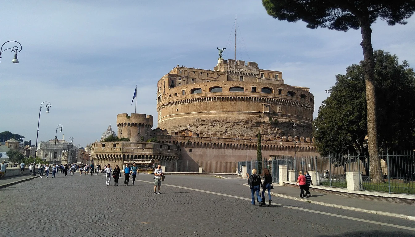 Castel Sant'Angelo seen from the street outside