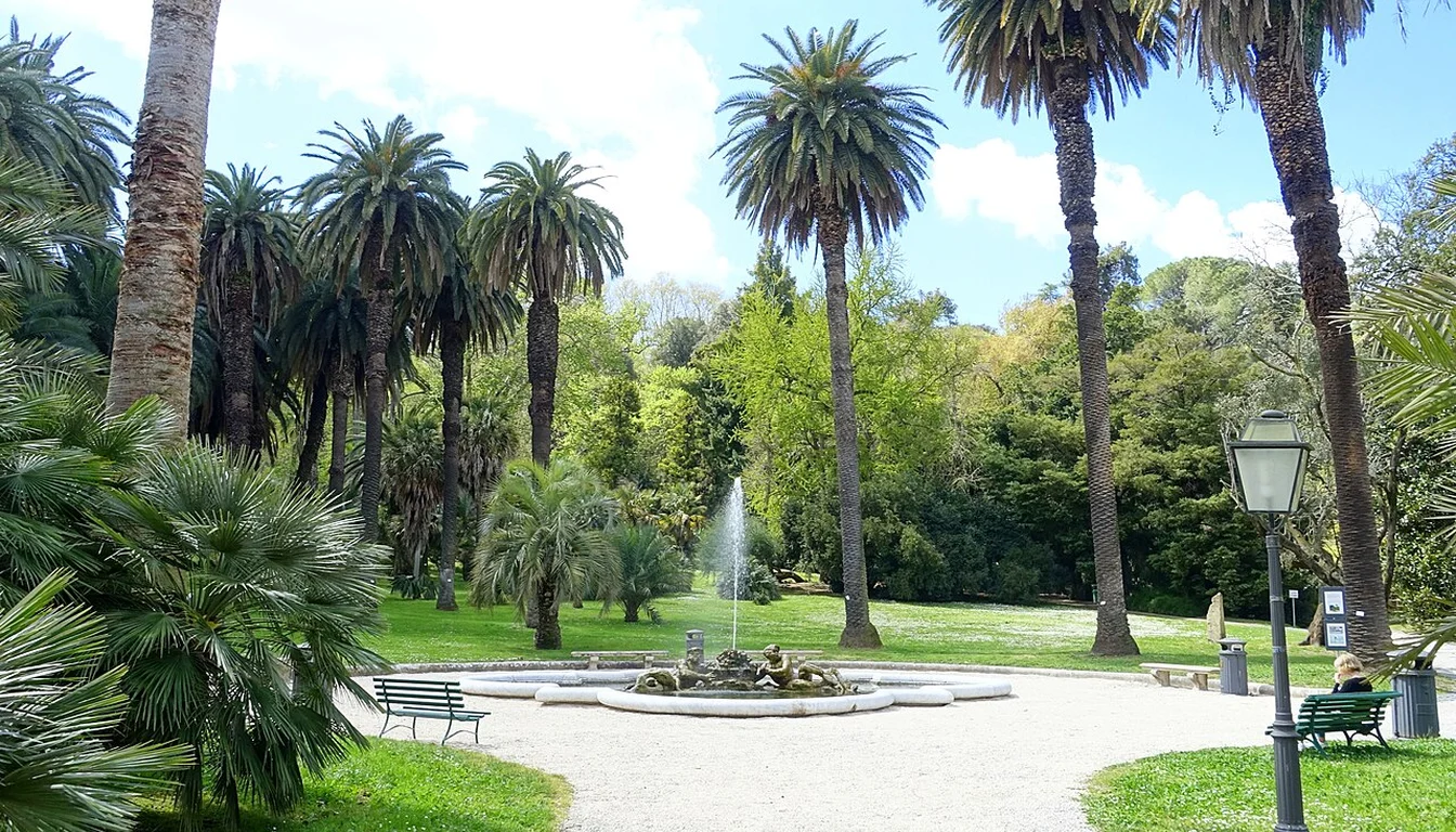 Fountain and planting in the Botanical Garden of Rome
